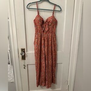 Orange jumpsuit with pockets